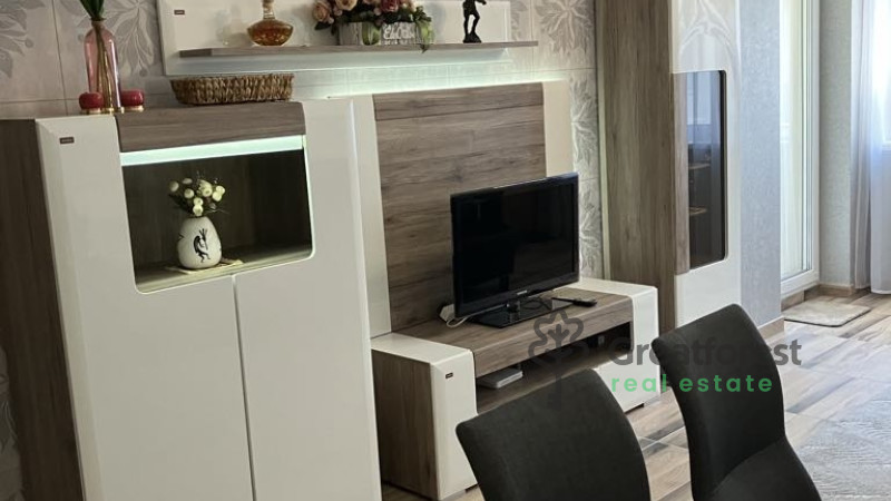 Debrecen, City Center, flat  