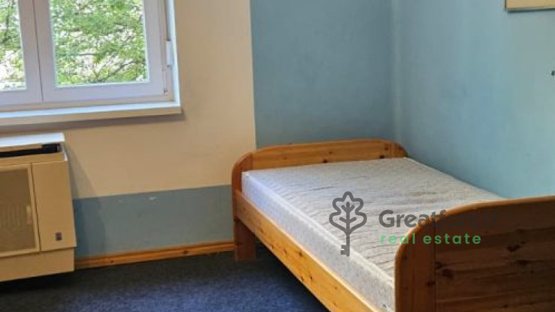 Debrecen, Close To Engineering, flat  
