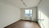 Debrecen, City South-East, office in office building  
