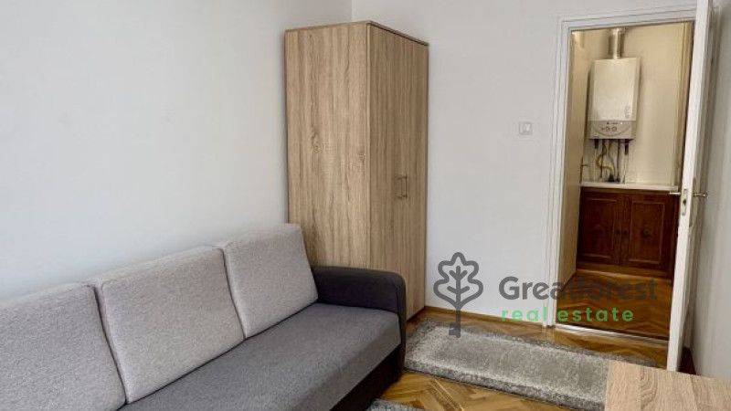 Debrecen, Close To Plaza, flat  