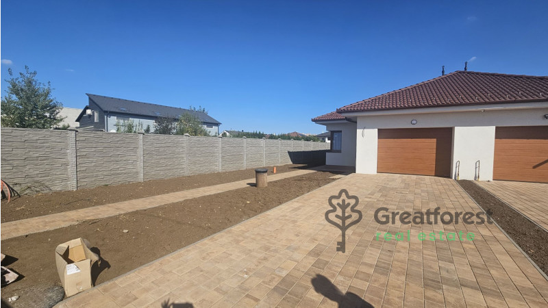 Debrecen, Close To Tesco Area, family house  
