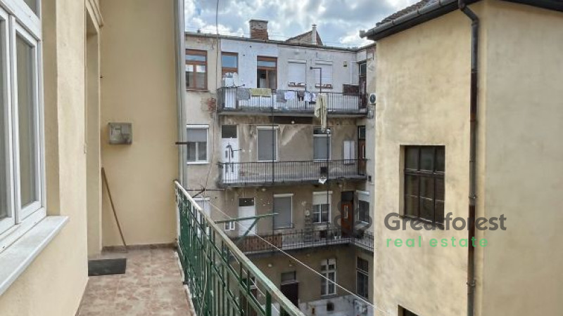 Debrecen, City Center, flat  