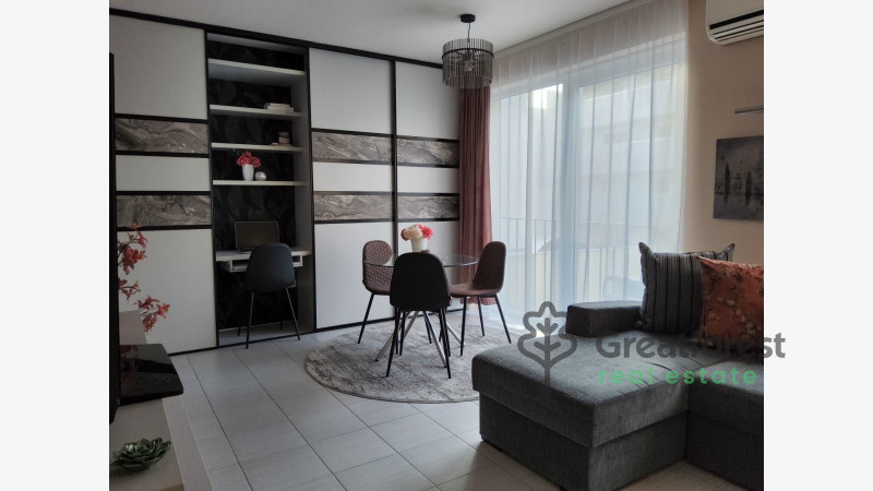 Debrecen, City Center, flat  