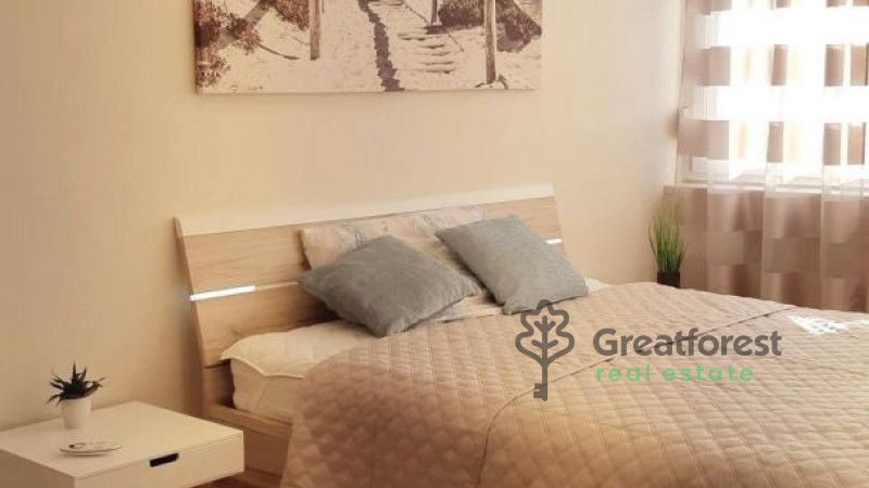 Debrecen, City Center, flat  