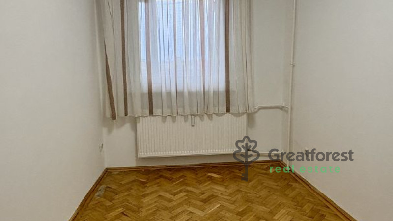 Debrecen, City Center, flat  