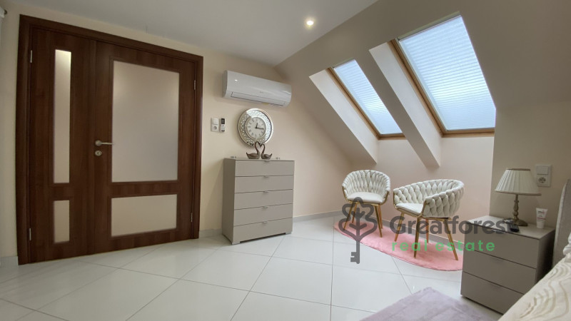 Debrecen, City South-East, family house  