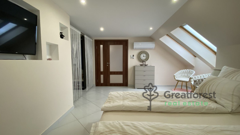 Debrecen, City South-East, family house  