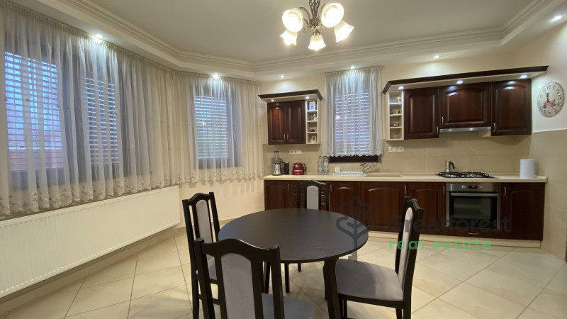 Debrecen, City South-East, family house  