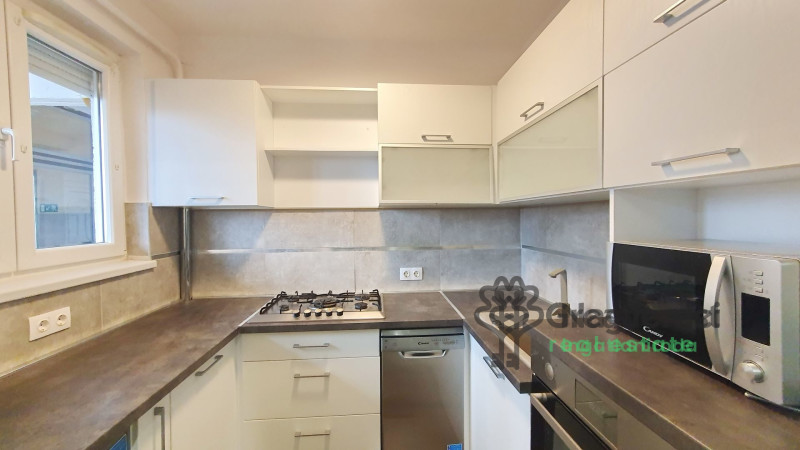 Debrecen, City South-West, flat  