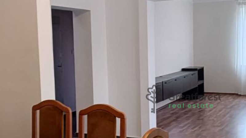 Debrecen, City South-East, family house  