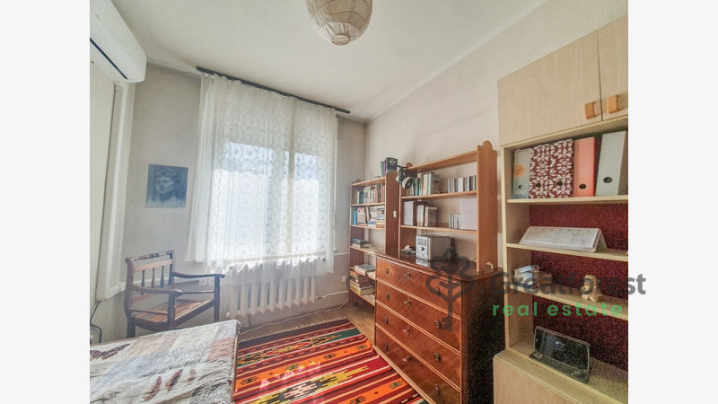 Debrecen, City Center, flat  