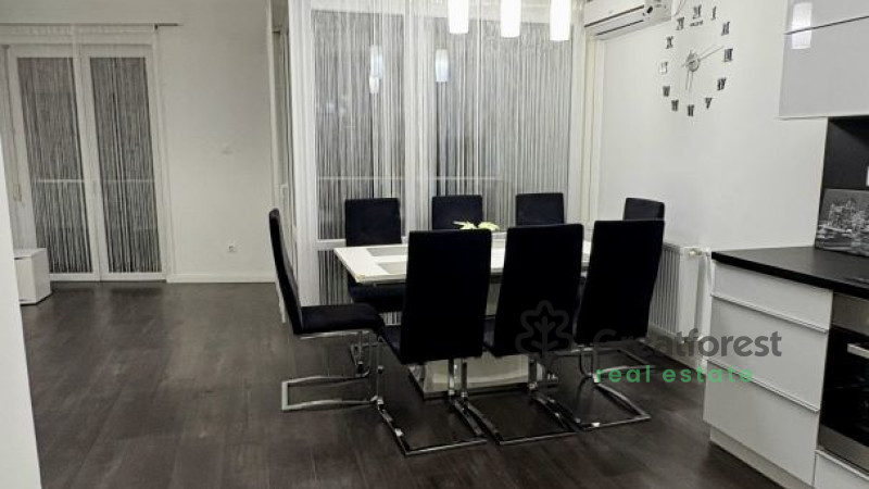 Debrecen, City Center, flat  