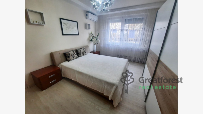 Debrecen, Close To Main Campus Agricult. Unversity, block of flats  