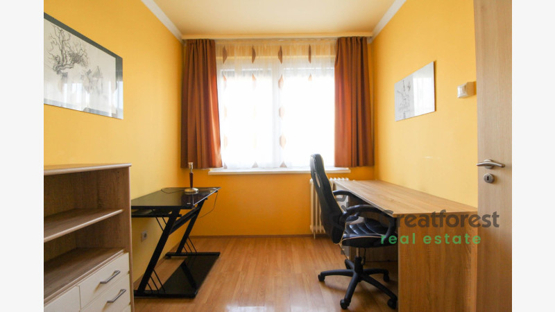 Debrecen, Close To Main Campus, flat  
