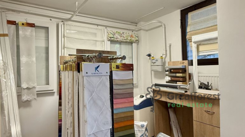 Debrecen, Close To City Center, commercial premises not in shopping center  