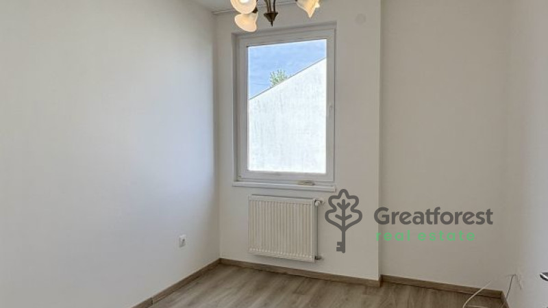 Debrecen, City North, attached house  