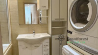 Debrecen, Bem Square, flat  