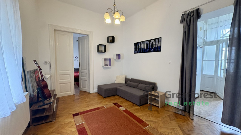 Debrecen, City Center, flat  