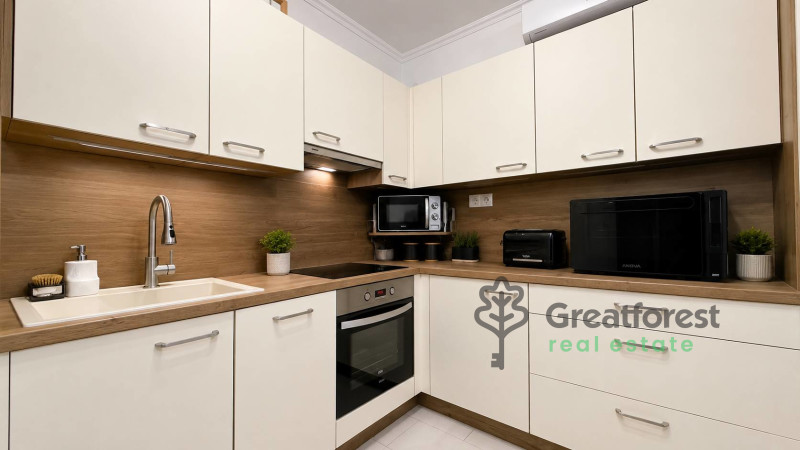 Debrecen, City Center, flat  
