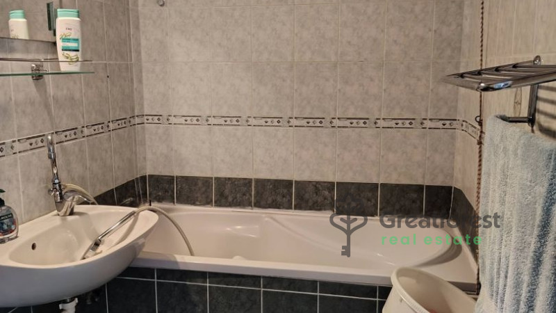 Debrecen, Close To Tesco Area, block of flats  