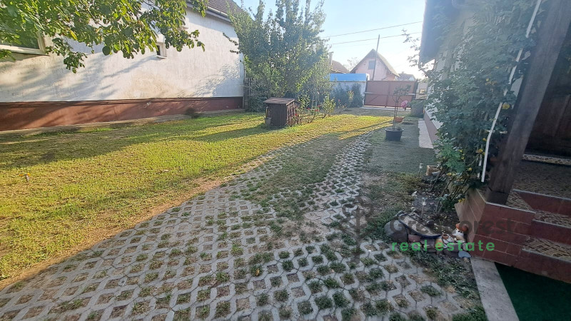 Debrecen, Nagy Sándortelep, family house  