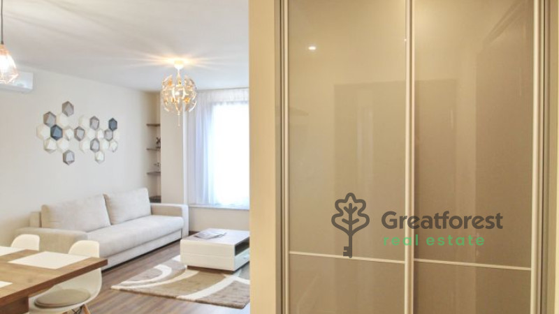 Debrecen, City Center, flat  