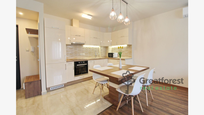 Debrecen, City Center, flat  