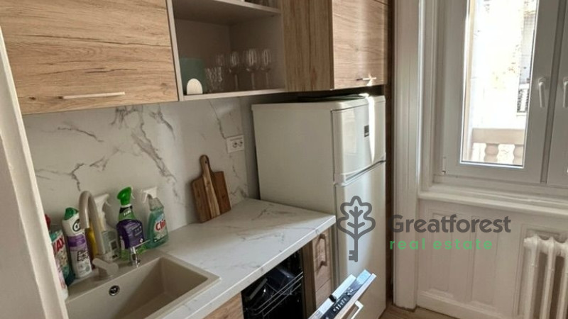 Debrecen, City Center, flat  