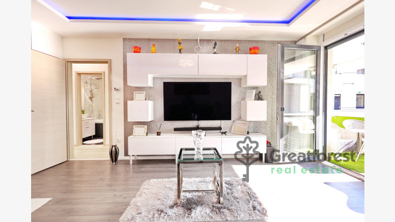 Debrecen, City Center, flat  
