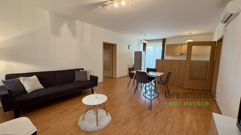 Debrecen, City Center, flat  