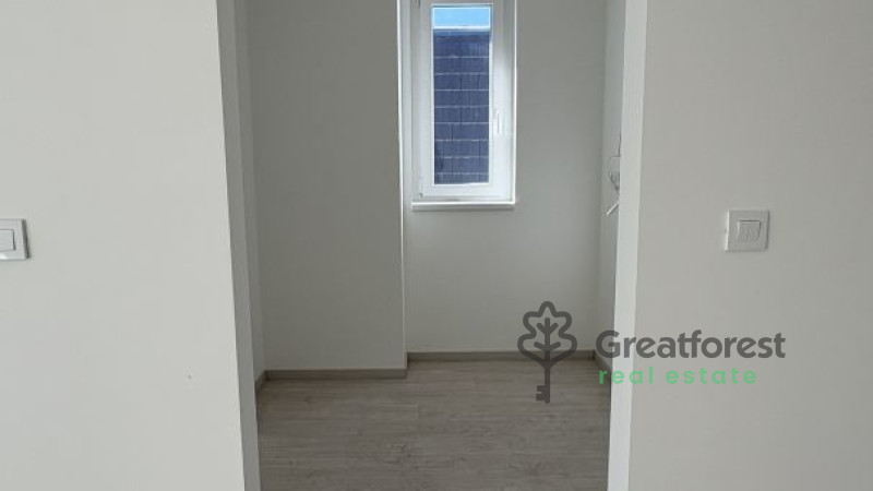 Debrecen, City Center, flat  