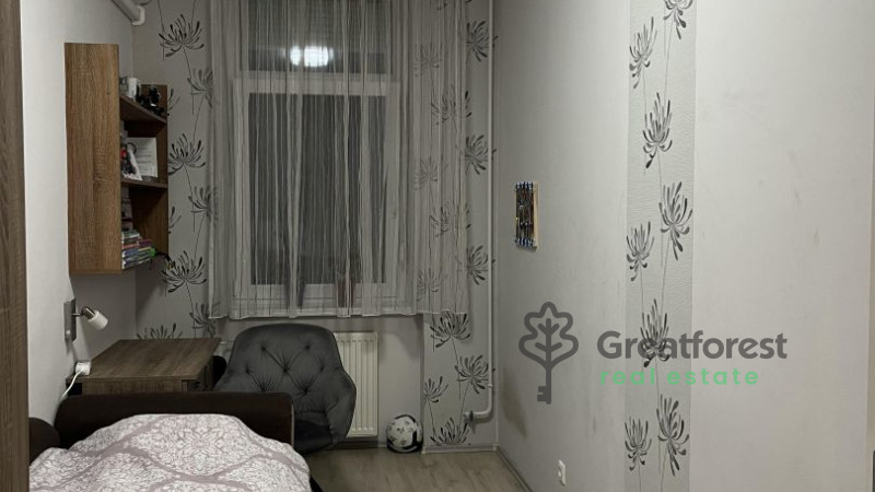 Debrecen, City East, family house  