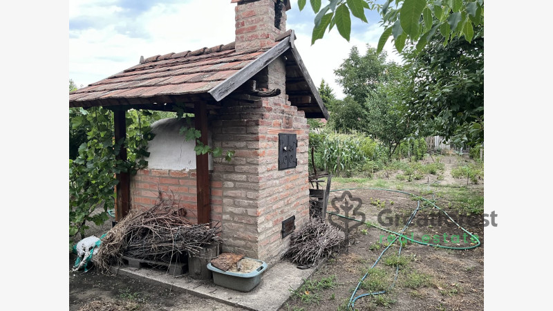 Debrecen, City East, family house  