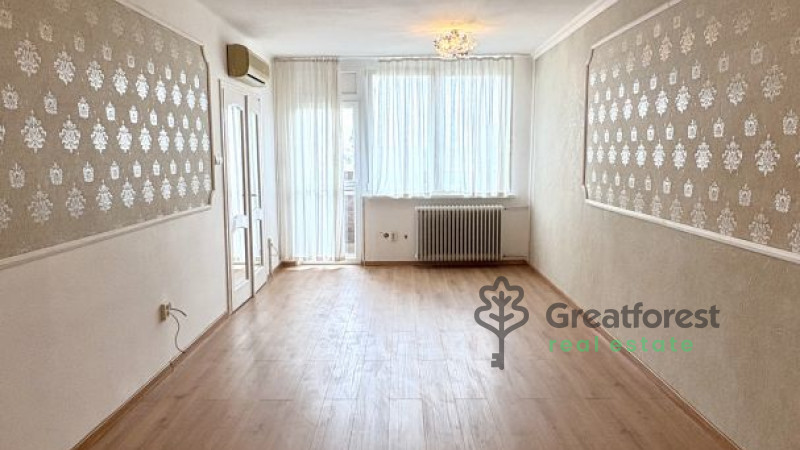 Debrecen, City Center, flat  