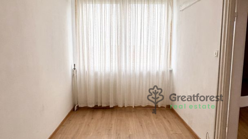 Debrecen, City Center, flat  