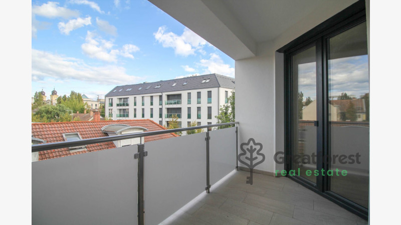 Debrecen, City Center, flat  