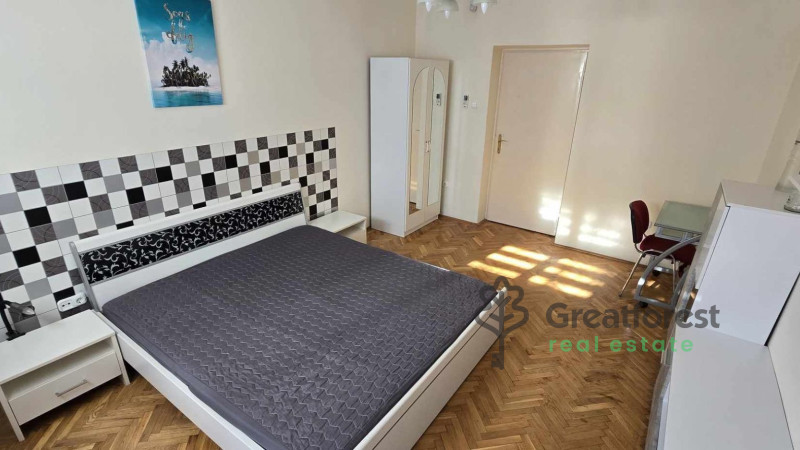 Debrecen, Close To Main Campus, flat  