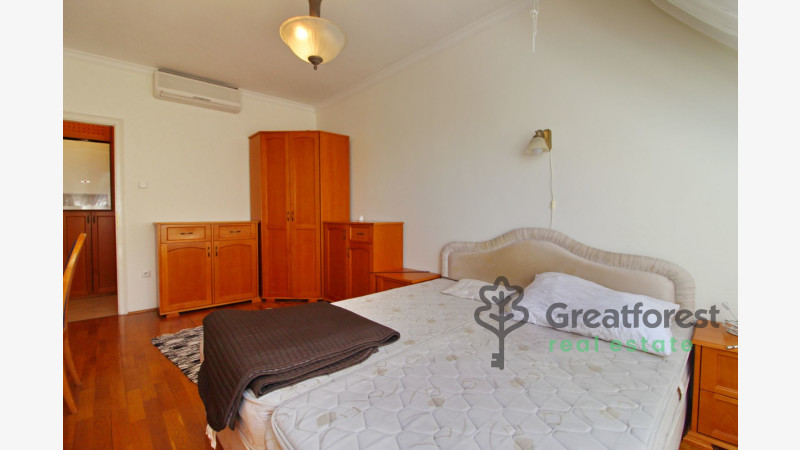 Debrecen, Close To Plaza, flat  