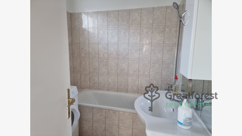 Debrecen, City East, family house  