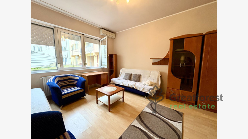 Debrecen, Ispotály, flat  