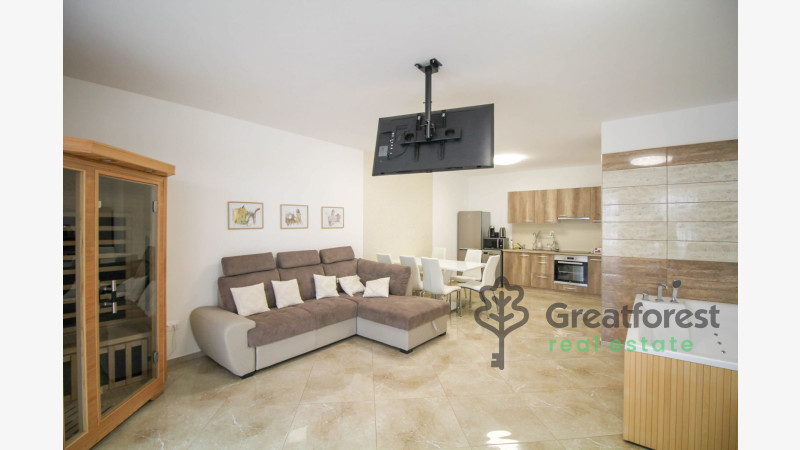Debrecen, City Center, flat  
