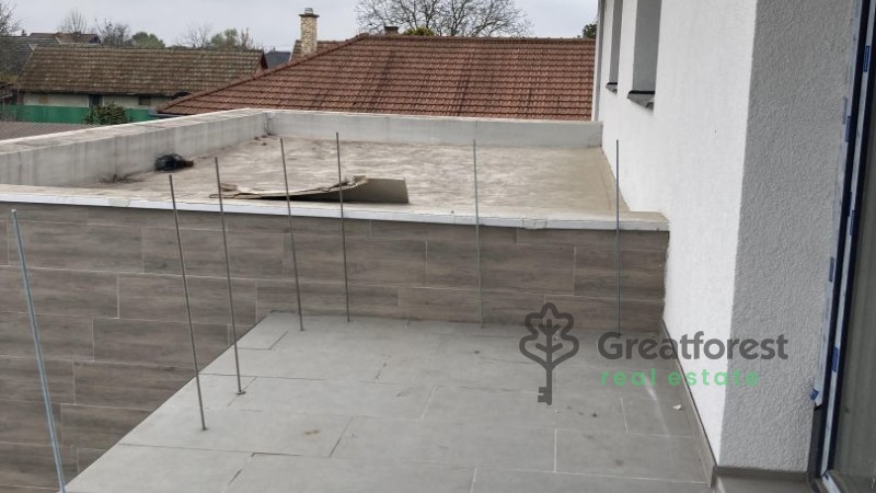 Debrecen, City South-East, attached house  