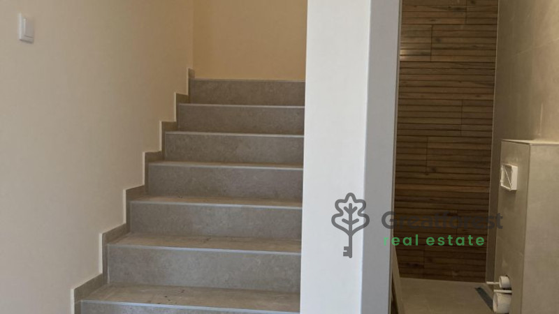 Debrecen, City South-East, attached house  