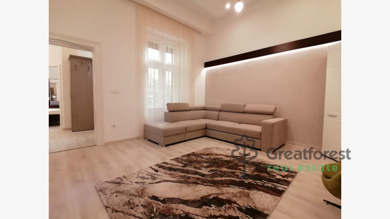 Debrecen, City Center, flat  