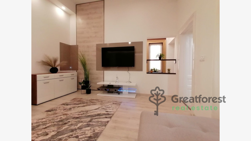 Debrecen, City Center, flat  