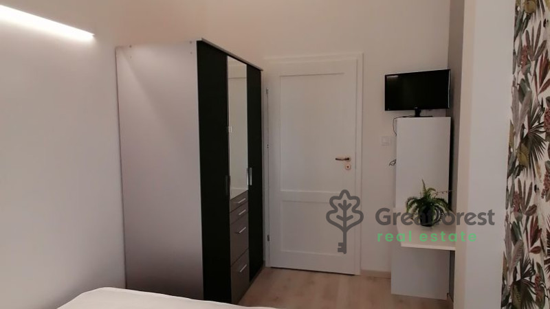 Debrecen, City Center, flat  