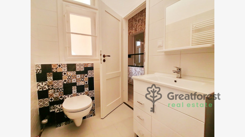 Debrecen, City Center, flat  