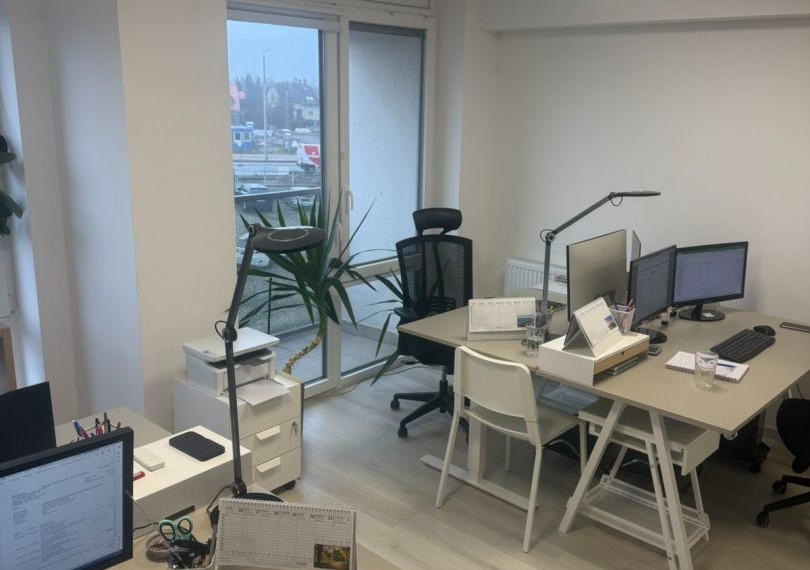 Office Not In Office Building