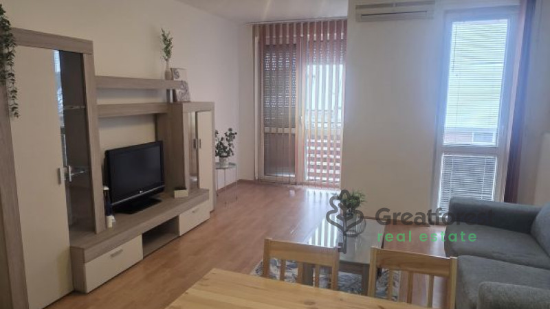 Debrecen, City Center, flat  