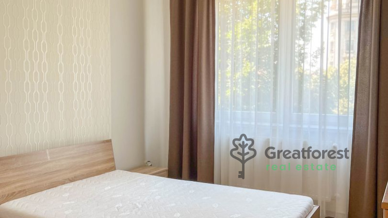 Debrecen, City Center, flat  